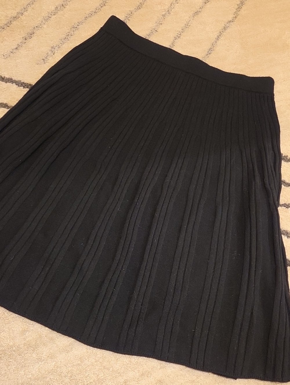 Talbots 100% Pure Merino Wool Black Ribbed Circle Skirt